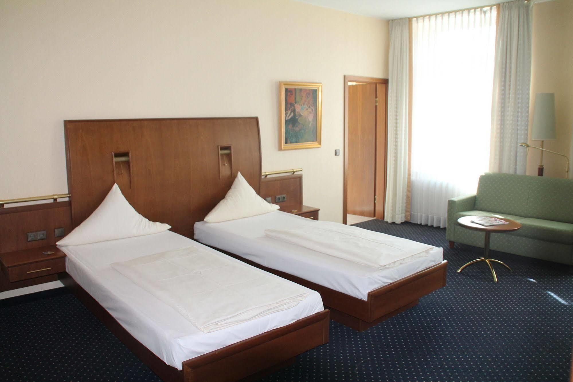 Victoria Hotel Minden (North Rhine-Westphalia) Exterior foto